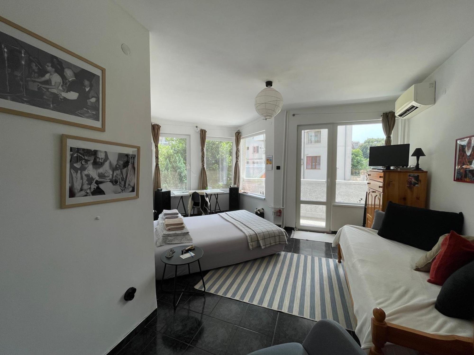 Modern Flat Near Downtown Plovdiv Leilighet Eksteriør bilde