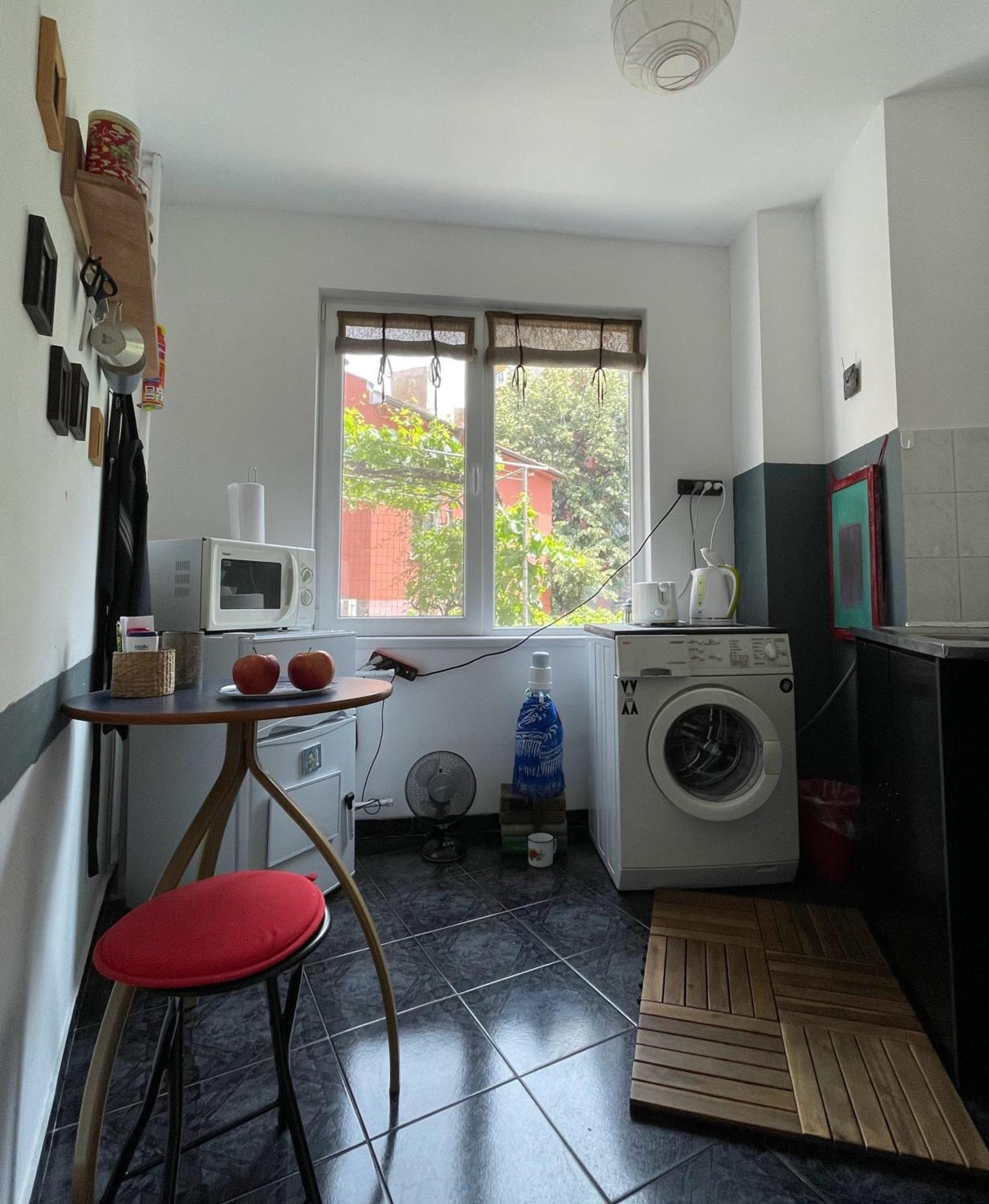 Modern Flat Near Downtown Plovdiv Leilighet Eksteriør bilde